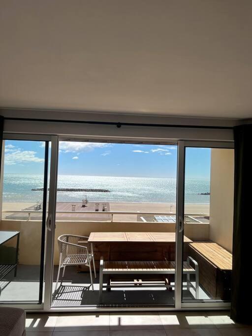 Appartement T4 Avec Vue Mer Pour 7 Personnes Valras-Plage Bagian luar foto
