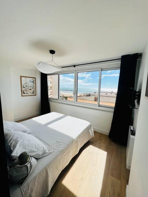 Appartement T4 Avec Vue Mer Pour 7 Personnes Valras-Plage Bagian luar foto